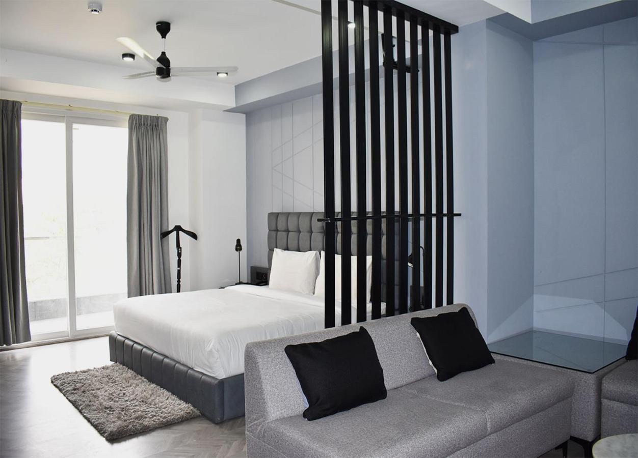 Bedchambers Serviced Apartments - Cyber City Gurgáon Kültér fotó