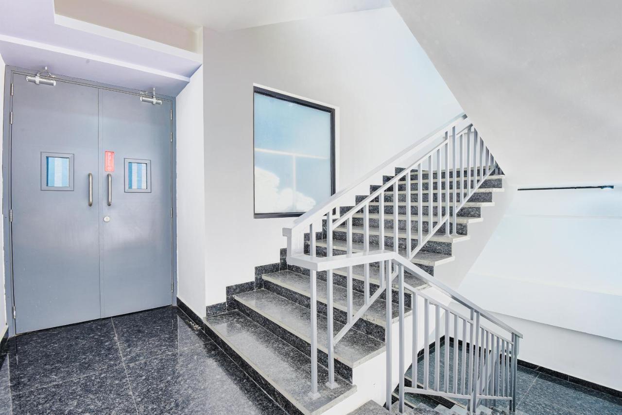 Bedchambers Serviced Apartments - Cyber City Gurgáon Kültér fotó