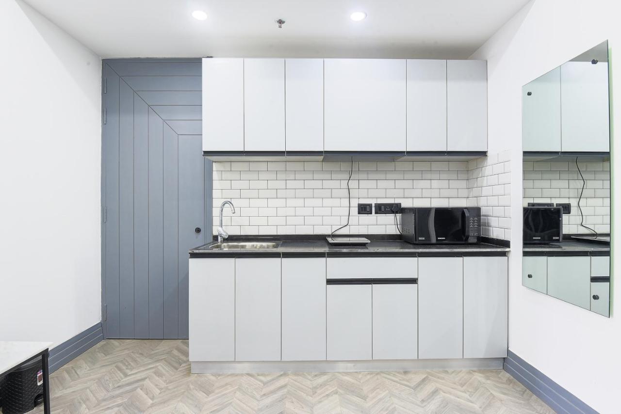 Bedchambers Serviced Apartments - Cyber City Gurgáon Kültér fotó