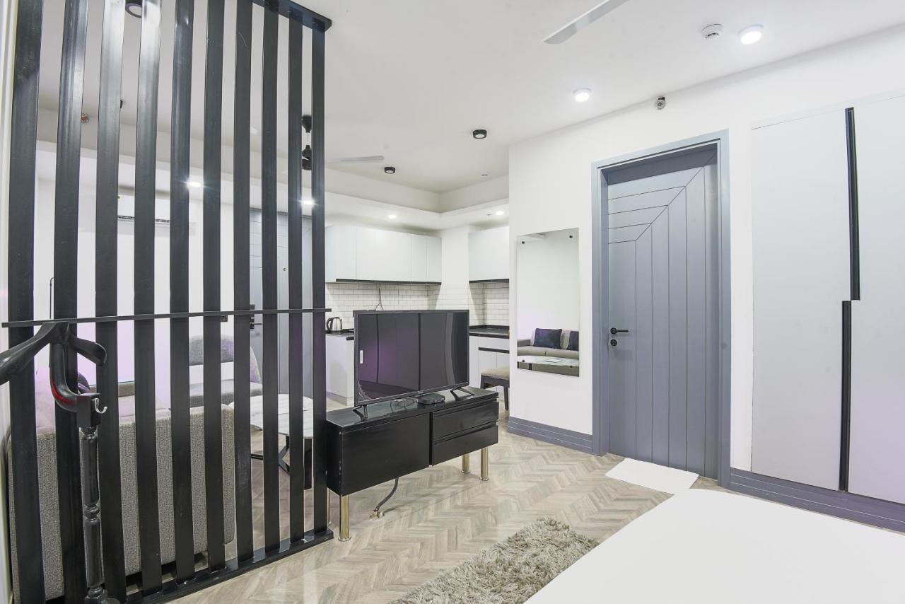 Bedchambers Serviced Apartments - Cyber City Gurgáon Kültér fotó