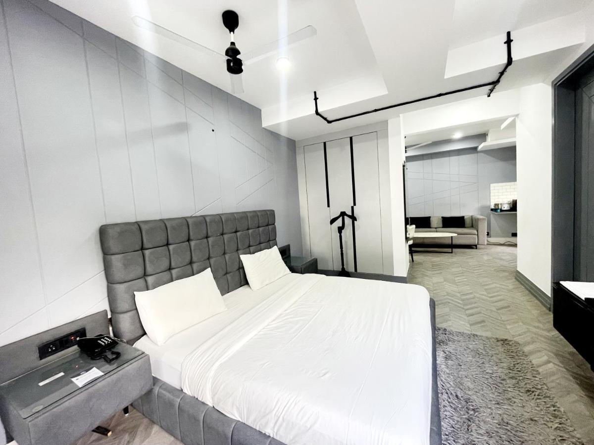 Bedchambers Serviced Apartments - Cyber City Gurgáon Kültér fotó