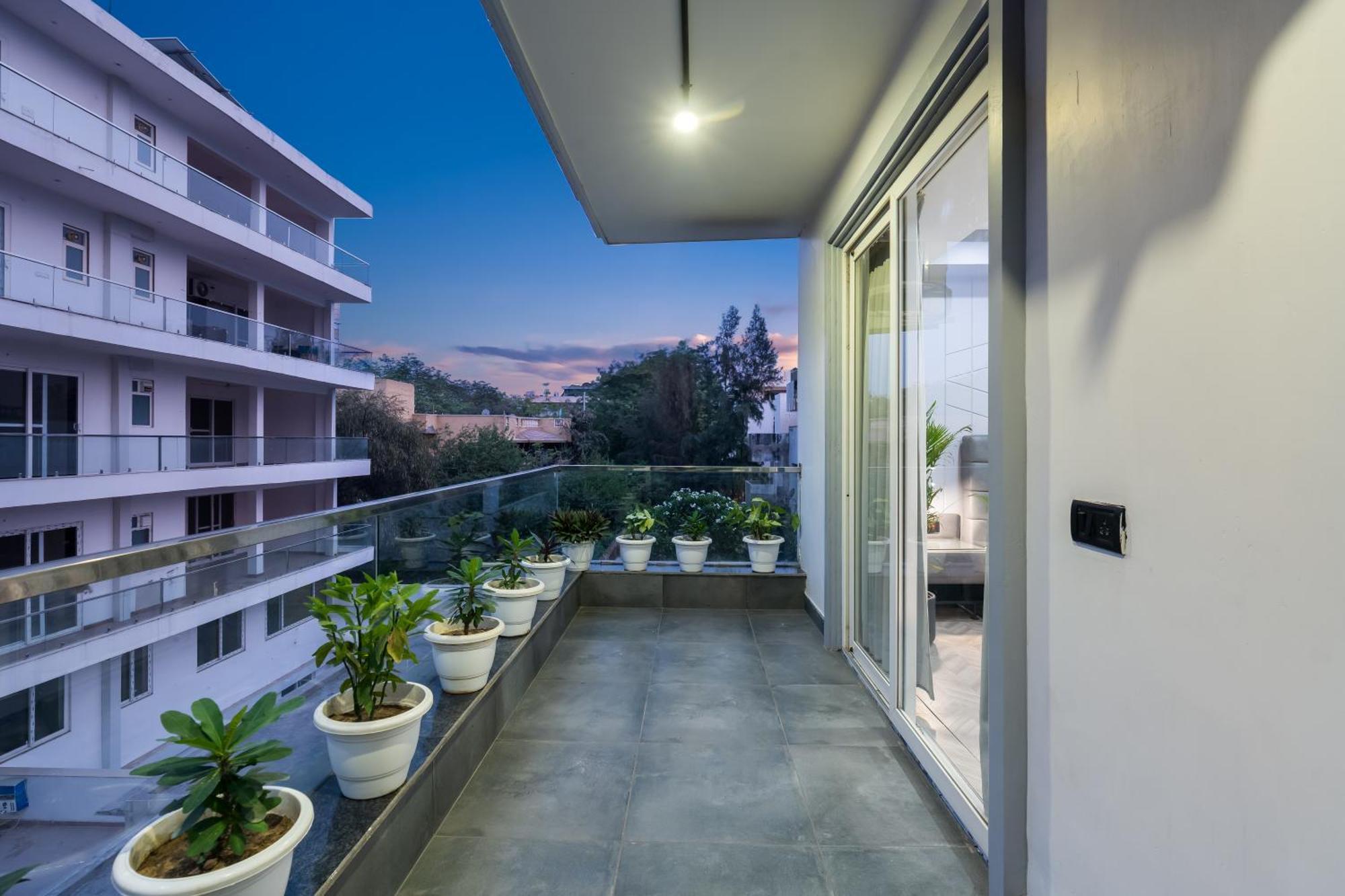 Bedchambers Serviced Apartments - Cyber City Gurgáon Kültér fotó