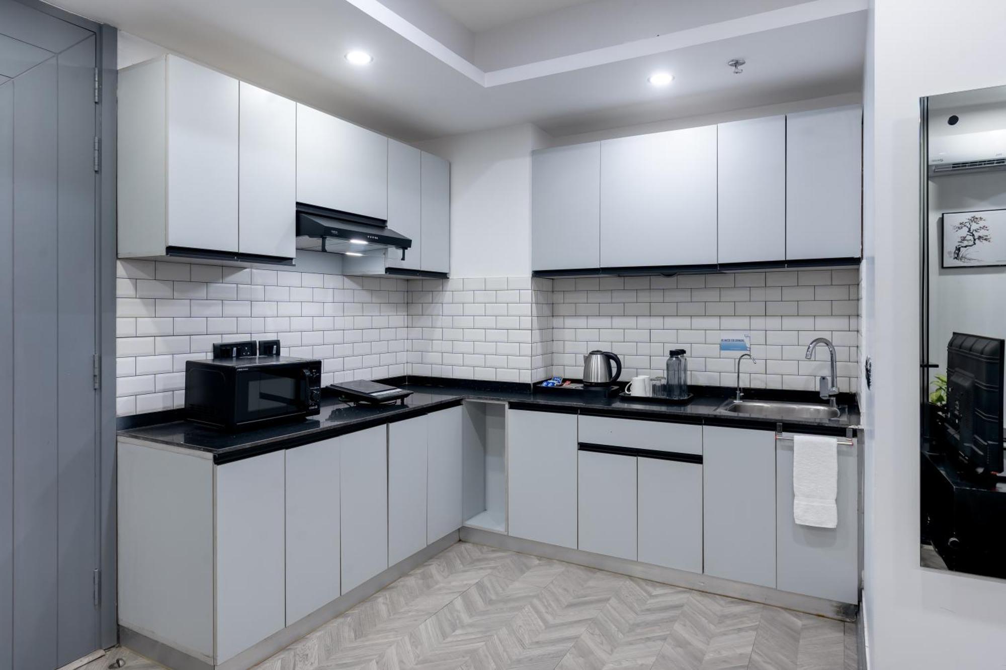 Bedchambers Serviced Apartments - Cyber City Gurgáon Kültér fotó